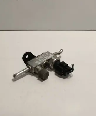 Toyota Prius (XW30) Air conditioning (A/C) pressure sensor 4990007880