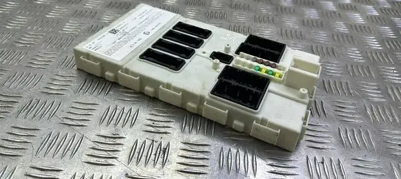 BMW 1 F20 F21 Comfort/convenience module 8733505 6135873350501