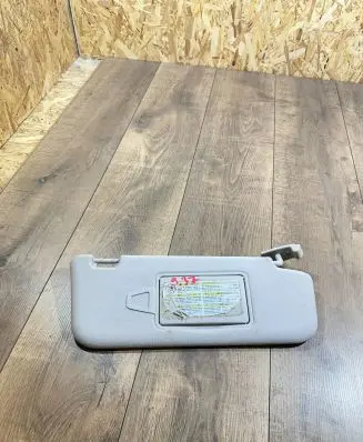 Mercedes-Benz E W211 Sun visor A2118100410