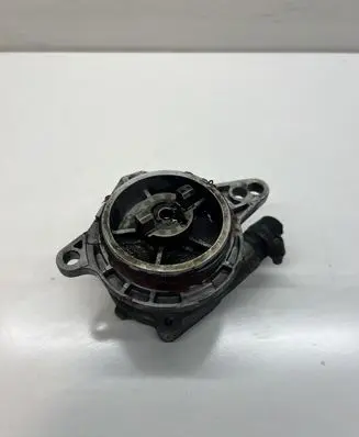 BMW 3 E46 Vacuum pump 024375