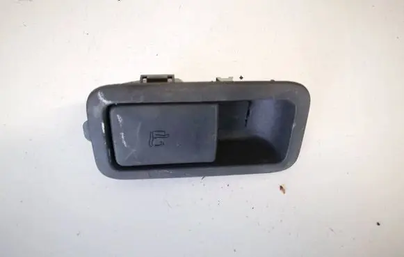 Peugeot 508 Seat control switch 9676485877