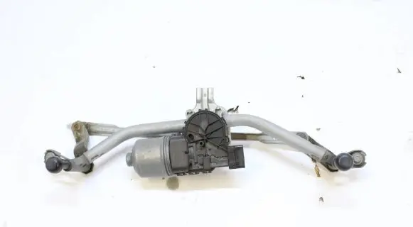 Peugeot 207 Wiper motor 9650380780