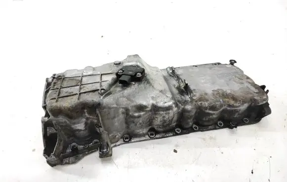 Oil sump
