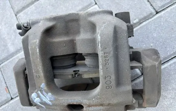 BMW X6 F16 Front brake caliper