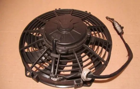 Mercedes-Benz Sprinter W901 W902 W903 W904 Air conditioning (A/C) fan (condenser) 