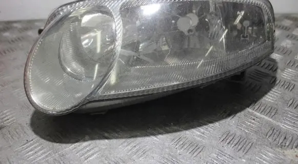 Alfa Romeo 147 Headlight/headlamp 468261960