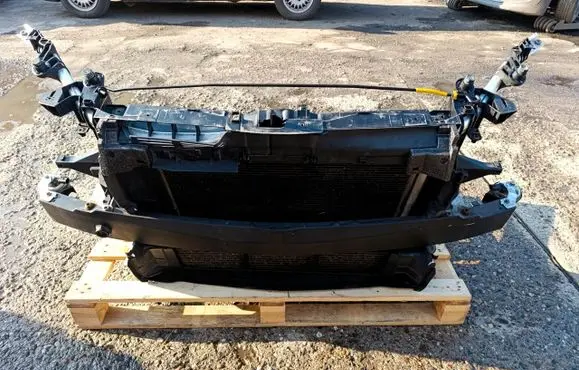 Mercedes-Benz A W176 Radiator support slam panel