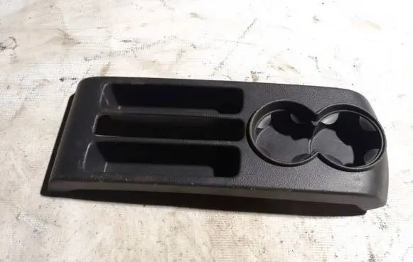 Volkswagen Polo IV 9N3 Cup holder 6q0863319