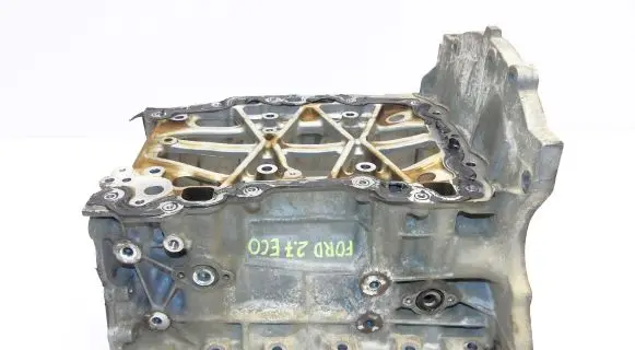Ford F150 Oil sump FT4E6U003CD