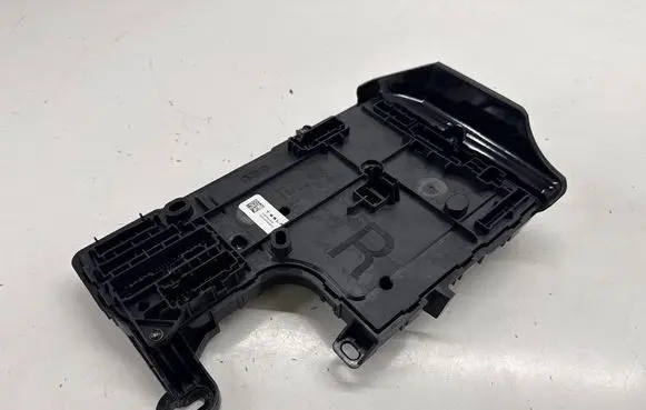 Tesla Model 3 Central body control module 156745400B