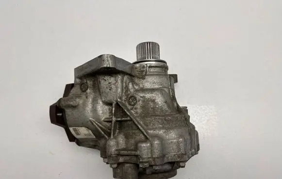 Nissan Rogue Gearbox transfer box case T110715BC174H1551 4BA0D 58G1011