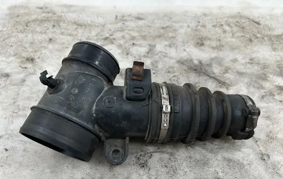 Citroen C5 Turbo air intake inlet pipe/hose 9682489380 5800392121 040730