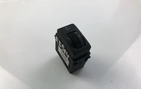 Nissan Qashqai Headlight level height control switch 25190JD00A