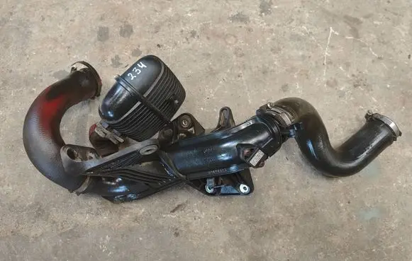 Audi A4 S4 B8 8K Intercooler hose/pipe 8K0145737K 8K0145737