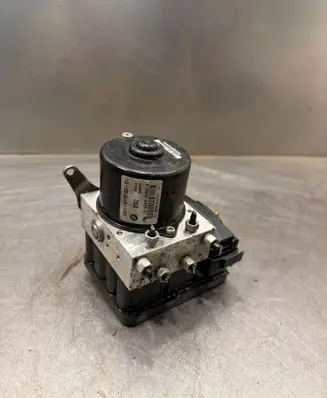 BMW 1 E81 E87 ABS Pump 6778164 10096008343 00402337D1