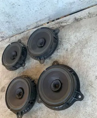 Nissan Juke I F15 Audio system kit 