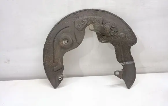 Peugeot 3008 II Front brake disc dust cover plate 9815285080