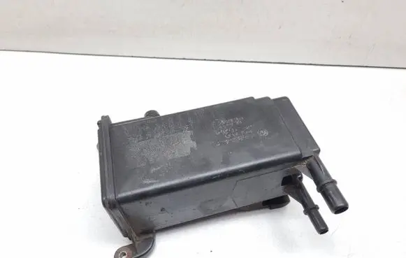 BMW 7 F01 F02 F03 F04 Active carbon filter fuel vapour canister 7185154