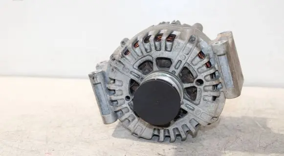Mercedes-Benz Sprinter W906 Generator/alternator A0009068802