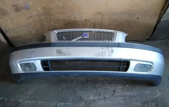Volvo V70 Front bumper
