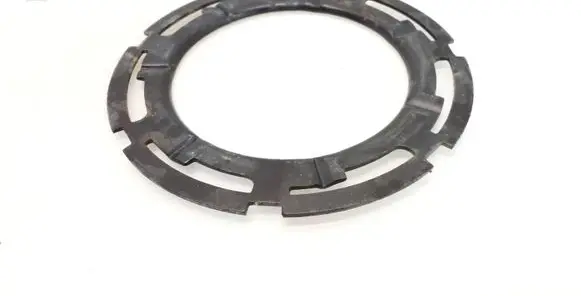 Opel Antara In tank fuel pump screw locking ring/nut H10325852C
