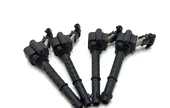 Fiat Bravo High voltage ignition coil 0221504036