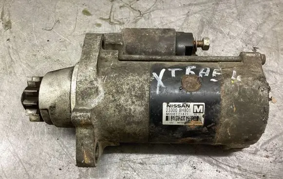 Nissan X-Trail T30 Starter motor 233008H801 M008T71471