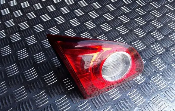 Nissan Qashqai+2 Tailgate rear/tail lights 89071063