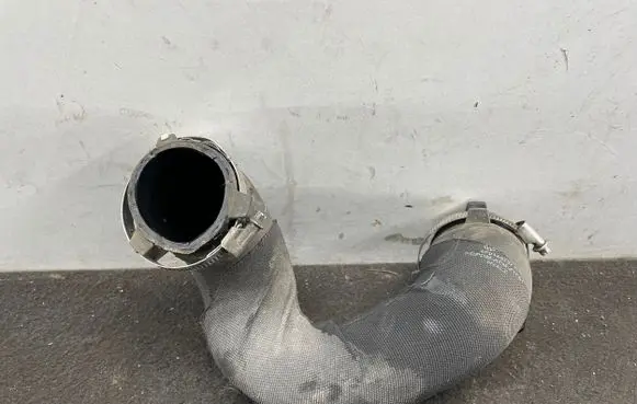 Audi A6 S6 C6 4F Intercooler hose/pipe 4F0145737