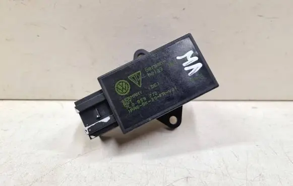 Volkswagen Sharan Seat heating relay 7L0959772