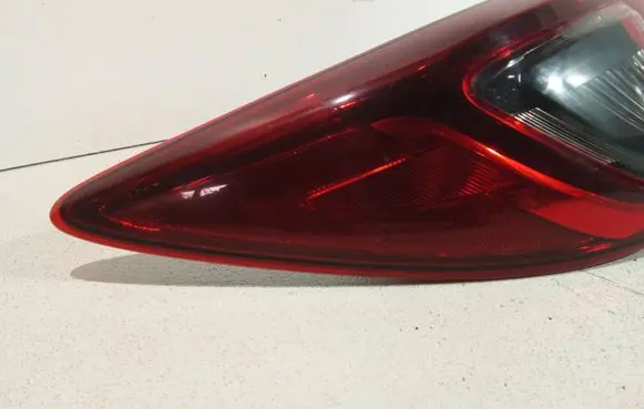 Mazda Premacy Front fender indicator light K2442 Kd5451160