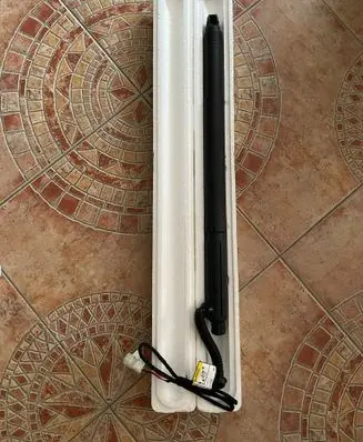 BMW X6 E71 Rear window strut damper 