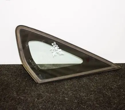 Toyota Prius (XW20) Front triangle window/glass 43R00034
