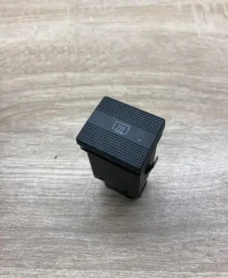 Volkswagen Golf III Windscreen/window heater switch 1H0959621B