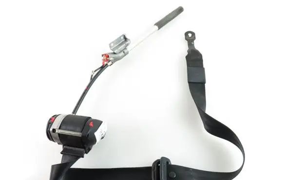 Audi A8 S8 D2 4D Front seatbelt