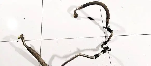 Skoda Octavia Mk2 (1Z) Air conditioning (A/C) pipe/hose 1k0820743a 010305