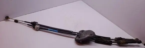 Renault Megane III Gear shift cable linkage 8200779393