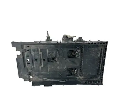 Ford Fusion II Battery tray DG9310723A