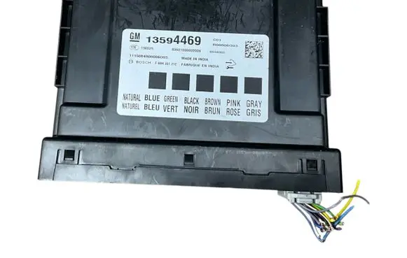 Opel Mokka Engine control unit/module 13594469
