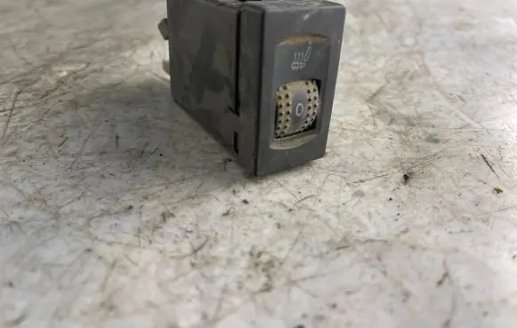 Volkswagen PASSAT B5 Seat heating switch 3b0963564c