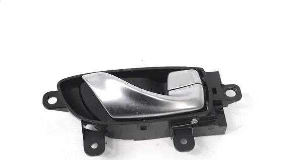 Infiniti Q50 Front door interior handle