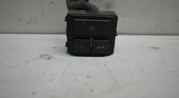 Other switches/knobs/shifts