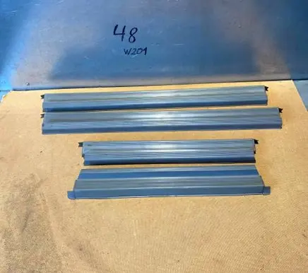 Mercedes-Benz 190 W201 sill trim set (inner) 