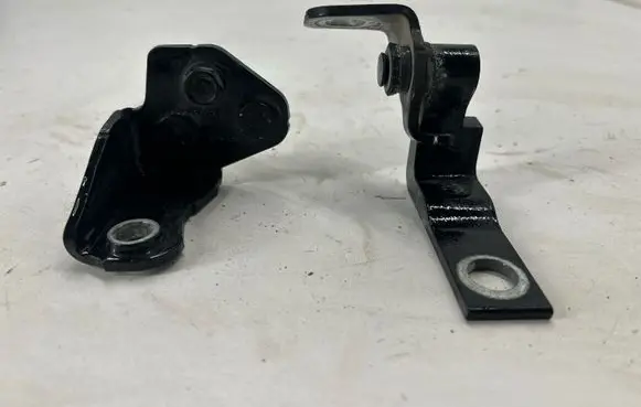 Rear door hinge set