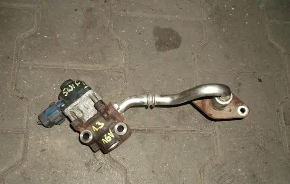 Suzuki Swift I EGR valve