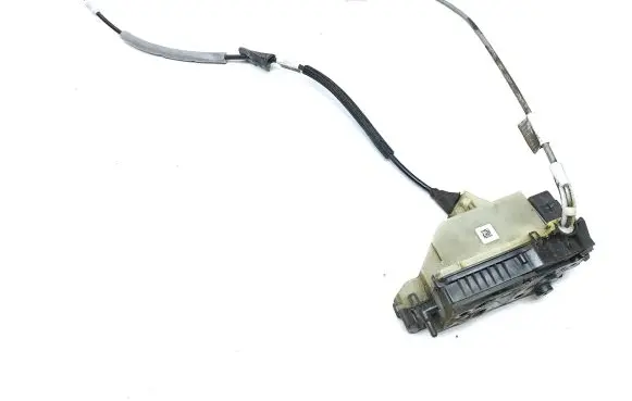 Citroen DS5 Front door lock 45047185 G8H18097
