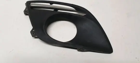 Volvo V60 Front fog light trim/grill 30763418 30763416 BP8BB