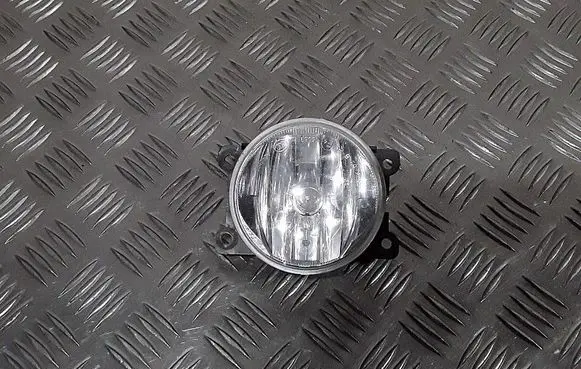 Peugeot 208 I Front fog light 9675450980
