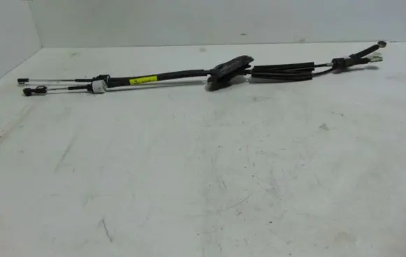Renault Megane I Gear shift cable linkage 