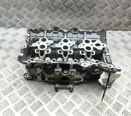 Volkswagen Touareg III Engine head 06M103404AF